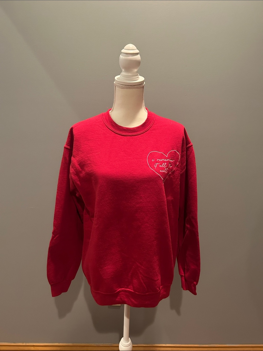 Women's Red Crewneck Sweatshirt with Heart Embroidery